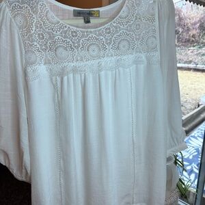 Figueroa & Flower Delicate White Crochet Women's Blouse